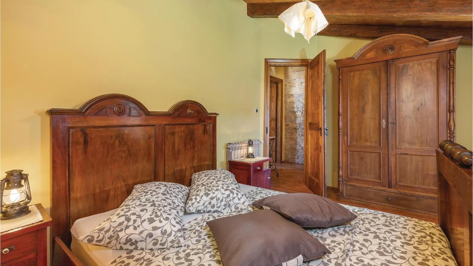 Gorgeous Home In Pazin With Wifi 0*,  Croatia