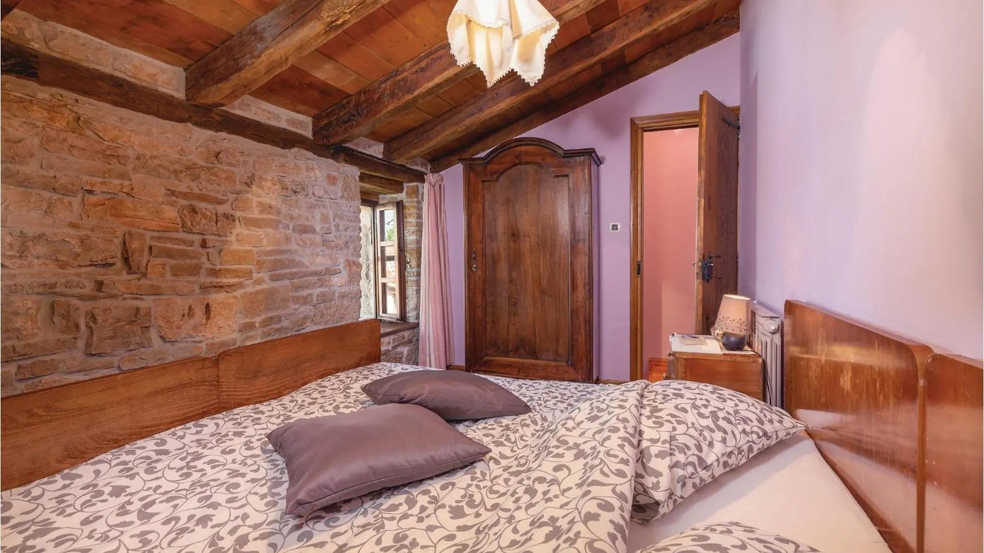 Gorgeous Home In Pazin With Wifi Holiday home