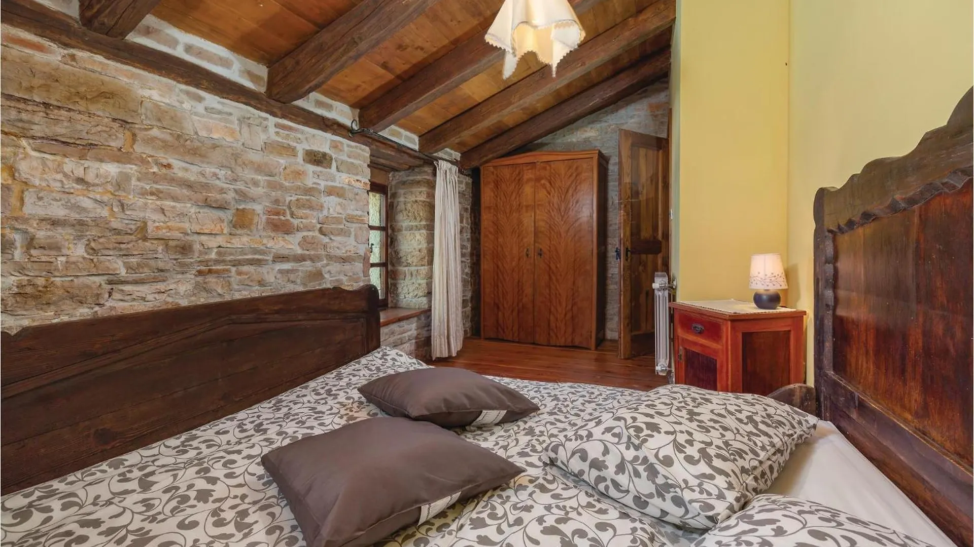 Gorgeous Home In Pazin With Wifi 0*,  Croatia