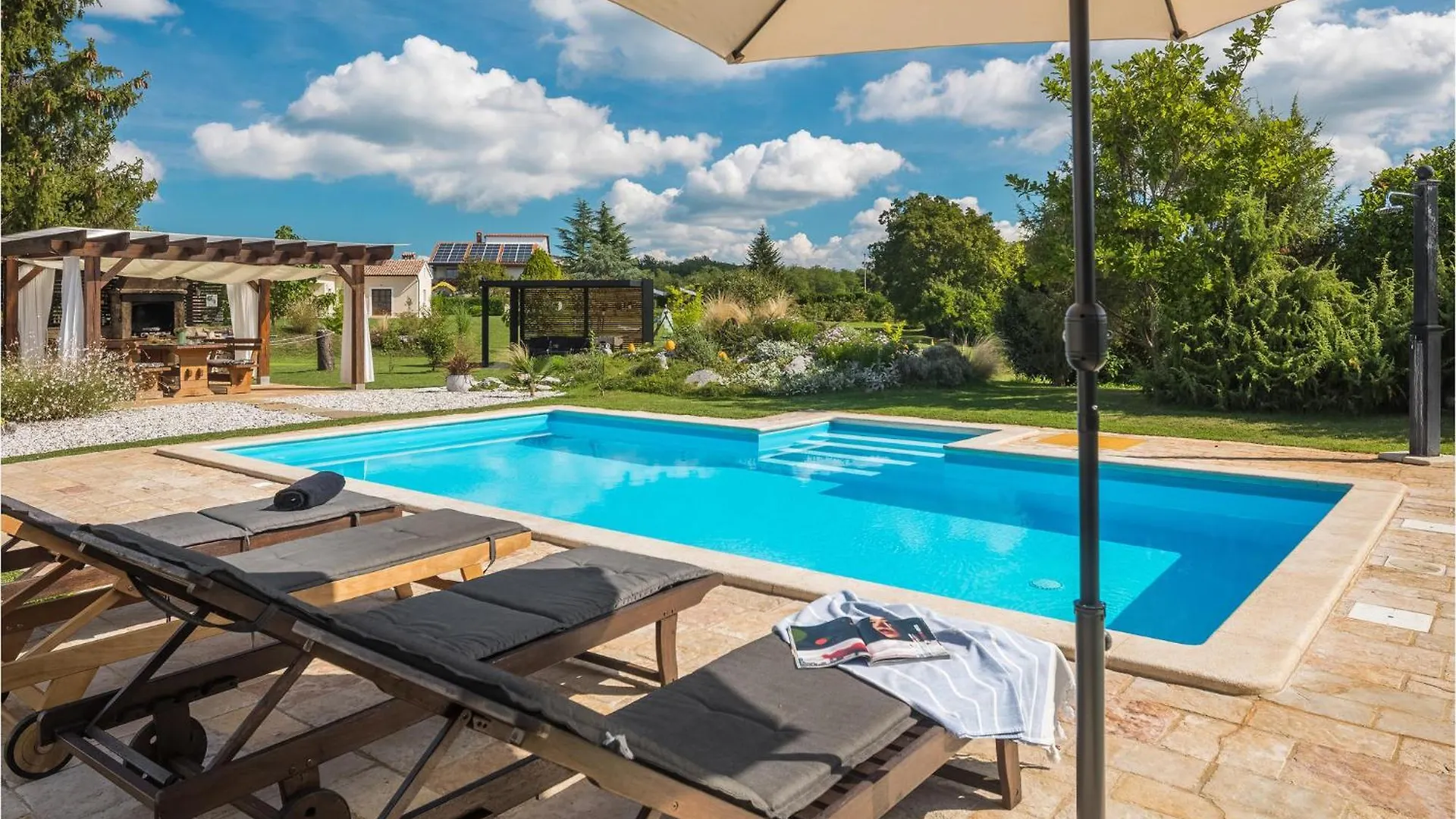 Gorgeous Home In Pazin With Wifi