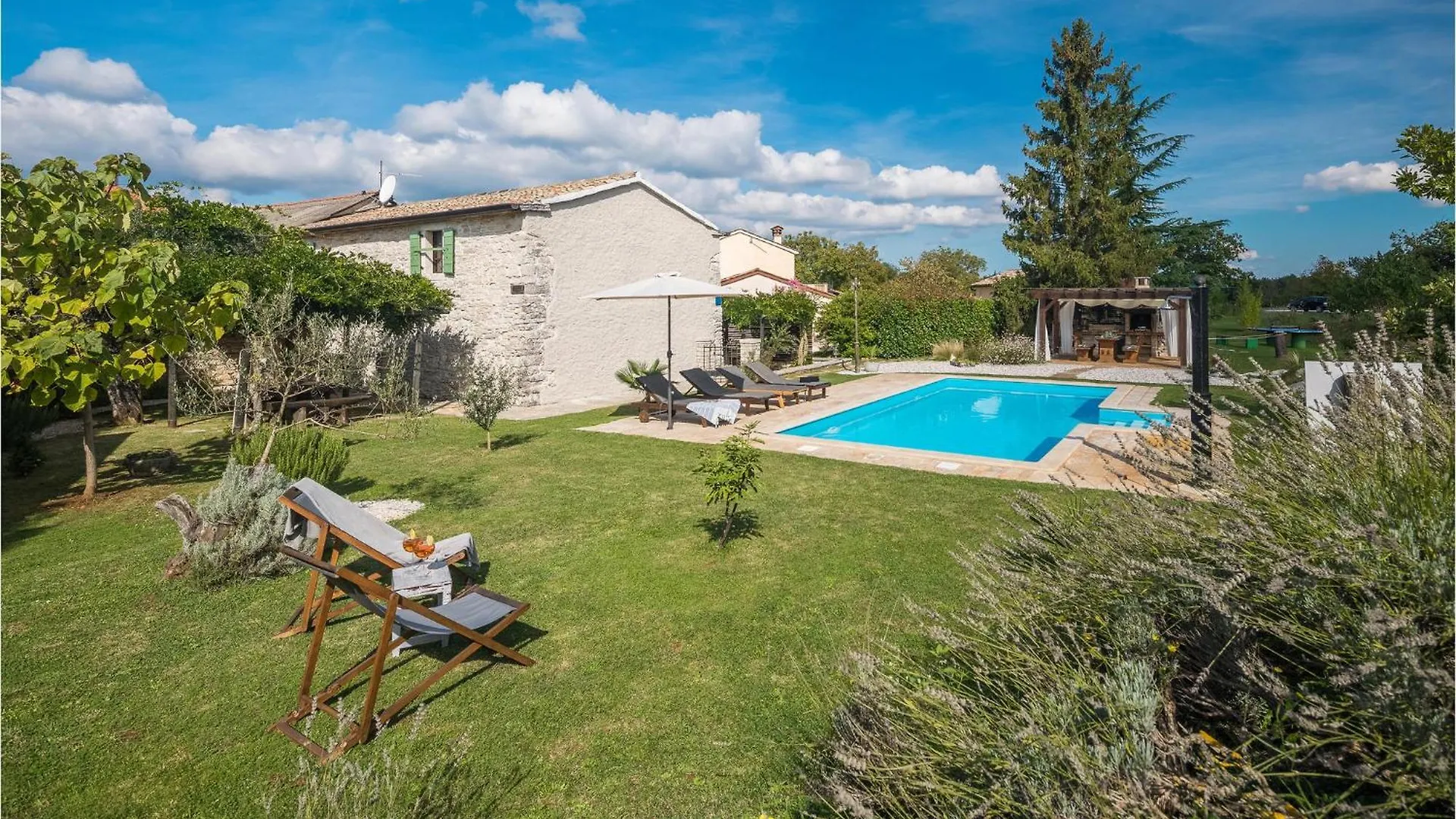 Gorgeous Home In Pazin With Wifi